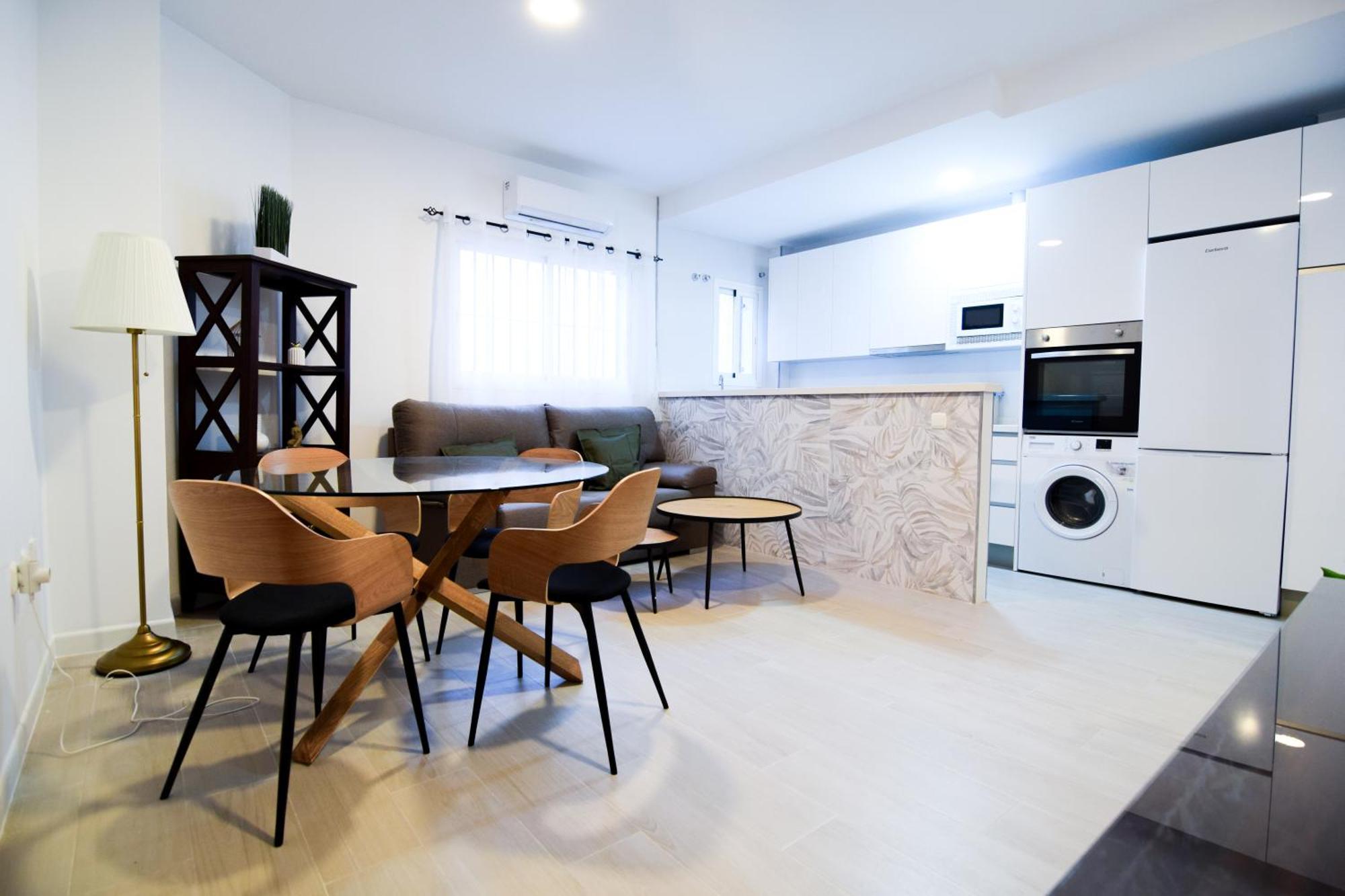 Letmalaga Cobblestone St. Apartment Екстериор снимка
