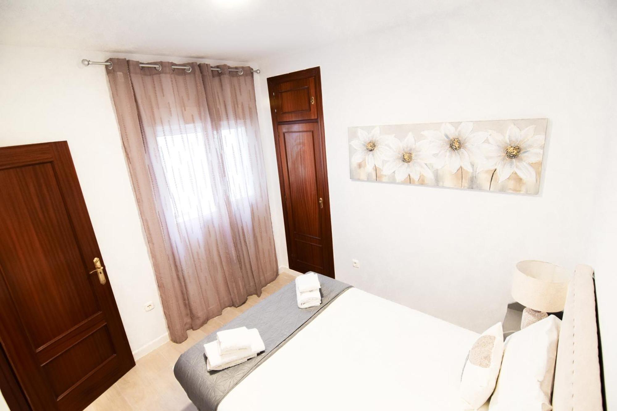 Letmalaga Cobblestone St. Apartment Екстериор снимка